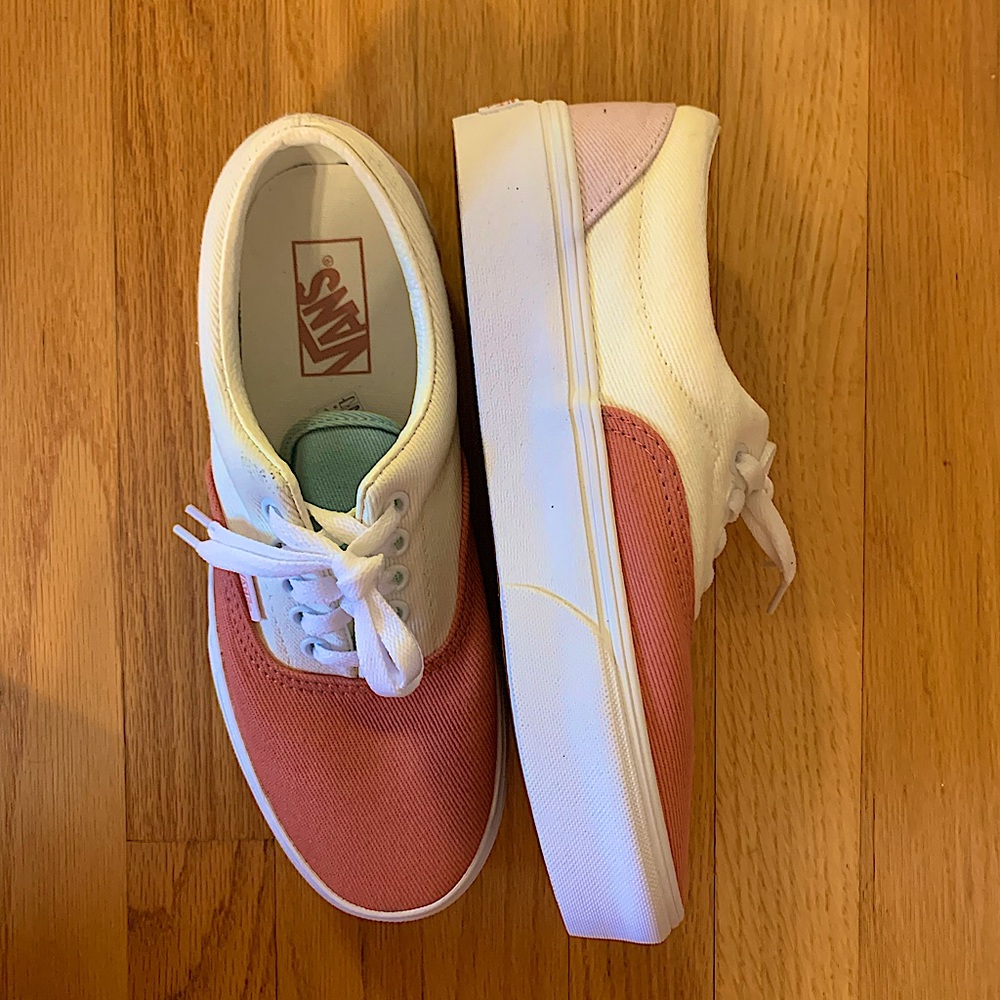 VANS SNEAKERS